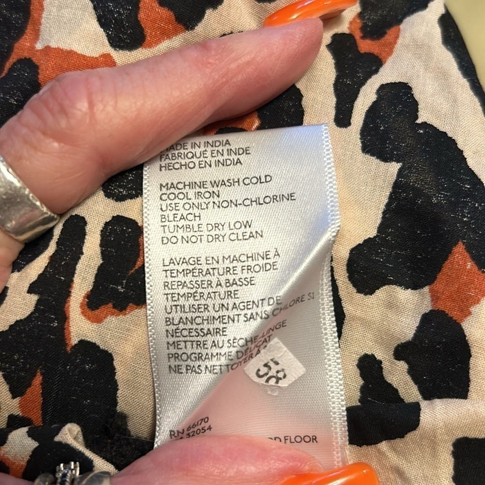 Urban Outfitters 🐆 Romper - Picture 14 of 14